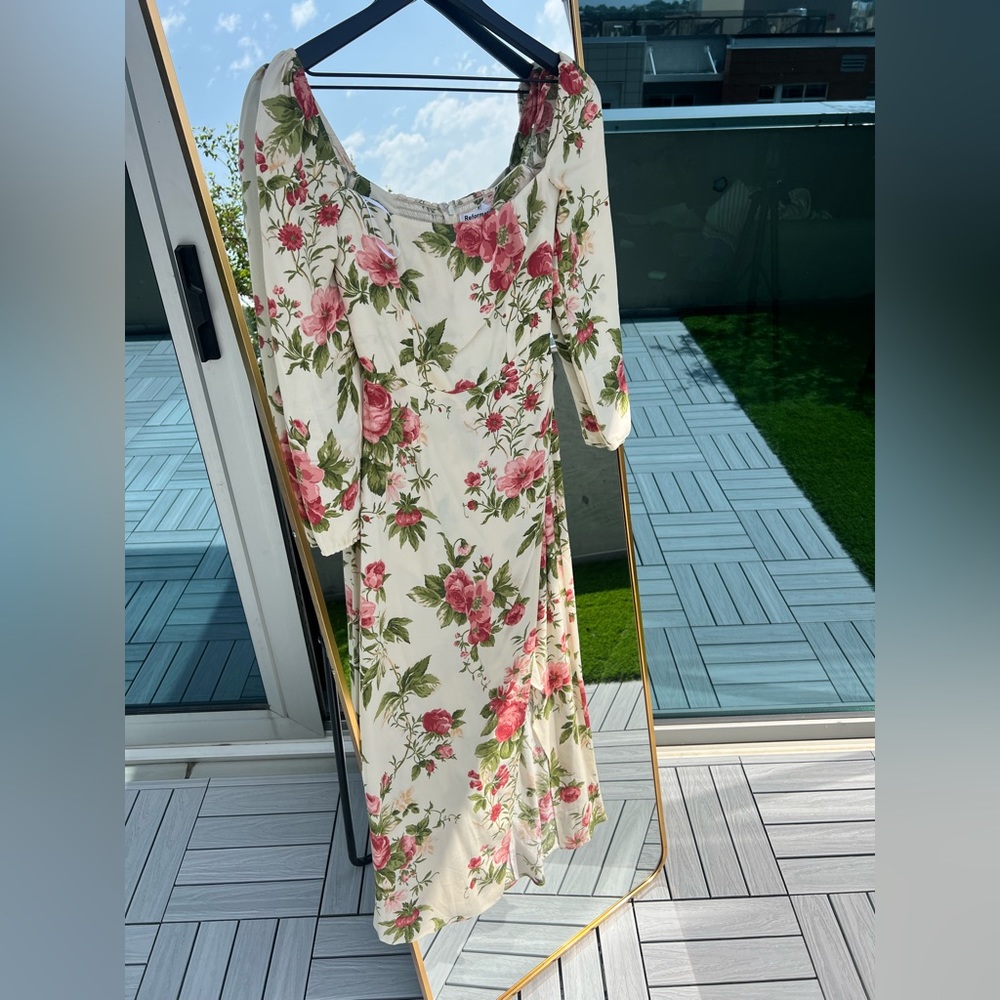 Reformation Hilda Dress in Jadin - Picture 9 of 15